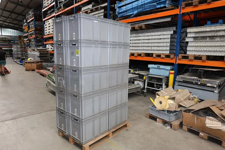 20 x SSI Schäfer Boxen Maße: 60 x 40 x 40 cm